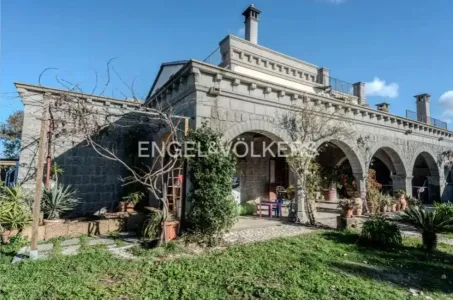 Villa En venta Piansano (VT)